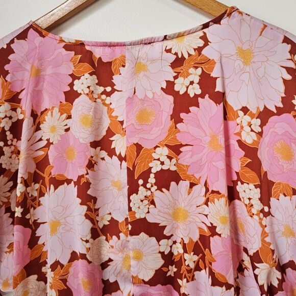 EUC LIKE NEW LUSH PINK / BROWN FLORAL V NECK BATWING SLEEVES TOP SIZE L - Picture 6 of 13